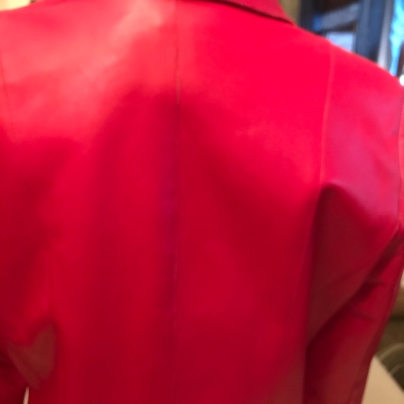 Red Genuine leather. - Picture 2 of 6